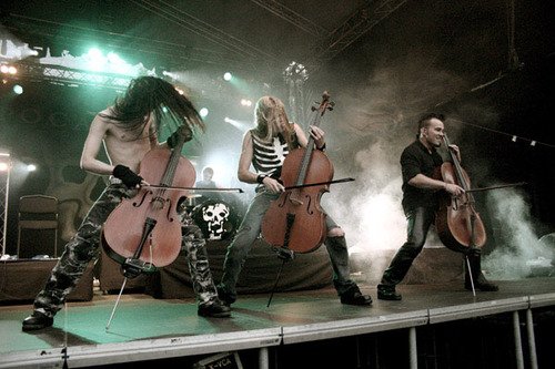 APOCALYPTICA picture