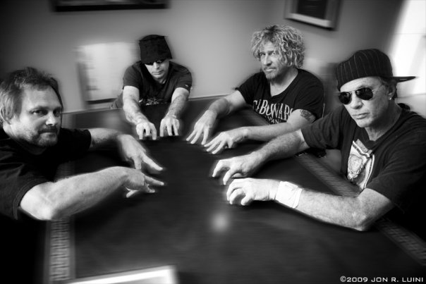 CHICKENFOOT picture