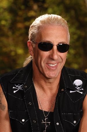 DEE SNIDER picture