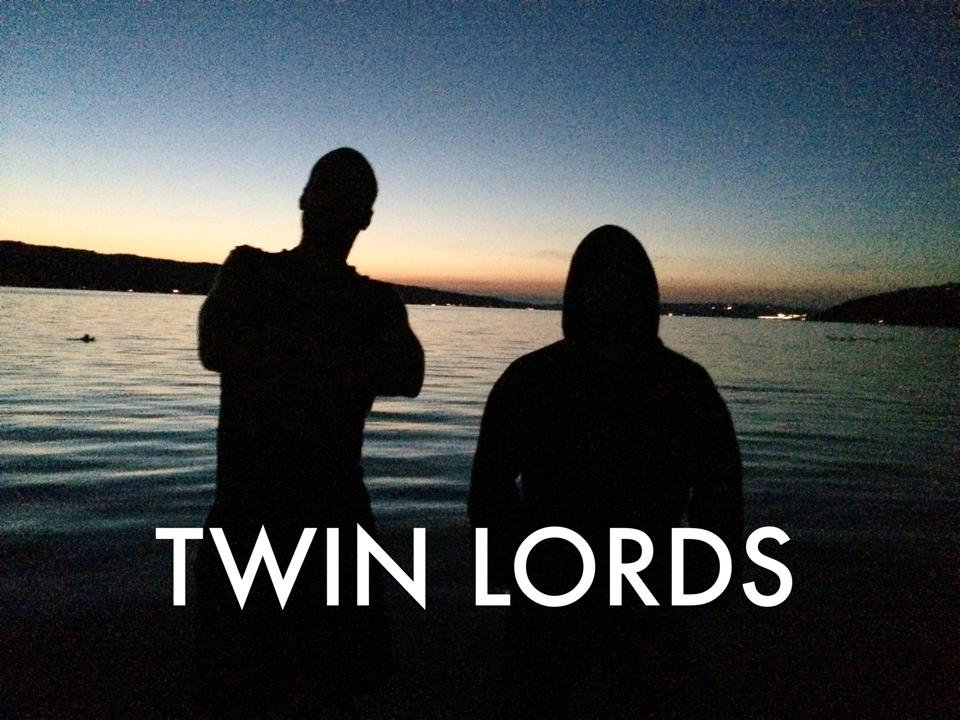 TWIN LORDS picture