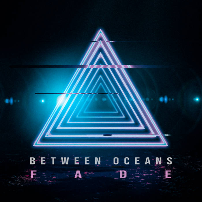 BETWEEN OCEANS - Fade cover 