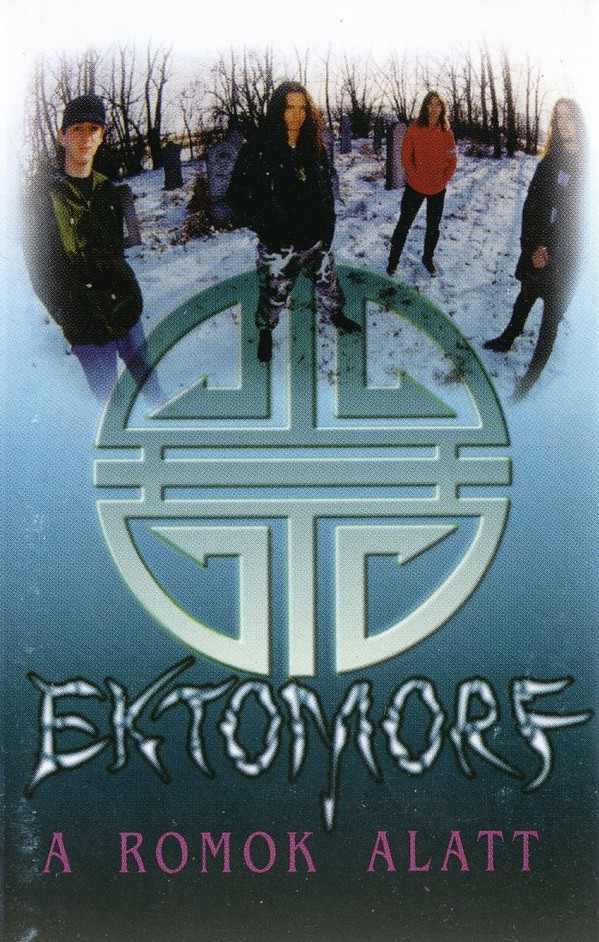 EKTOMORF - A romok alatt cover 