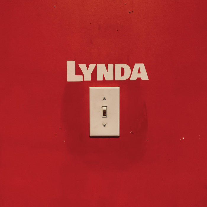 LYNDA - Mort​/​Fiction cover 