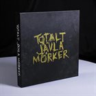TOTALT JÄVLA MÖRKER Helvetesboxen album cover