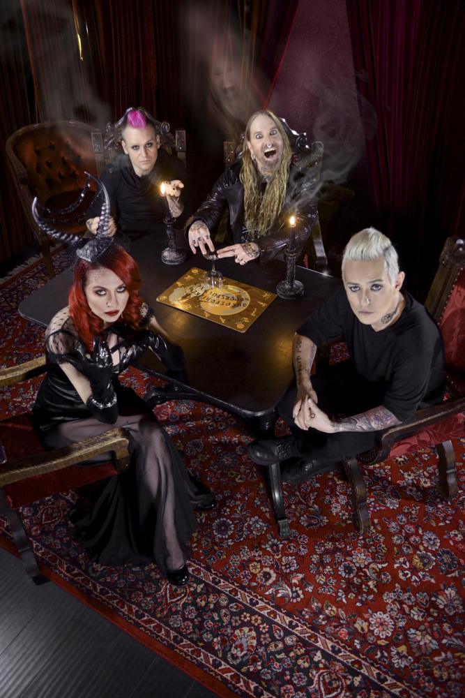 COAL CHAMBER picture