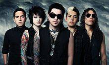 ESCAPE THE FATE picture