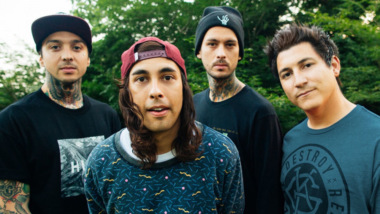 PIERCE THE VEIL picture