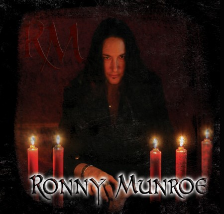 RONNY MUNROE picture