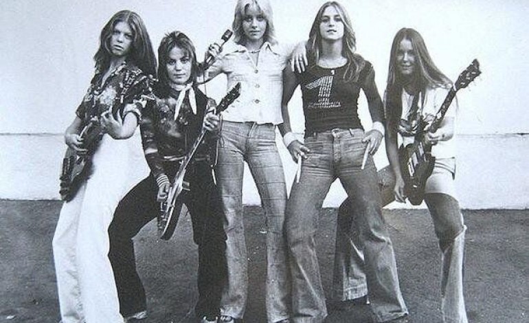 THE RUNAWAYS picture