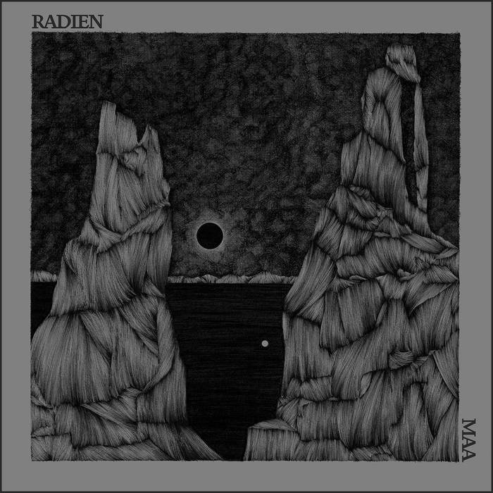 RADIEN - Maa cover 